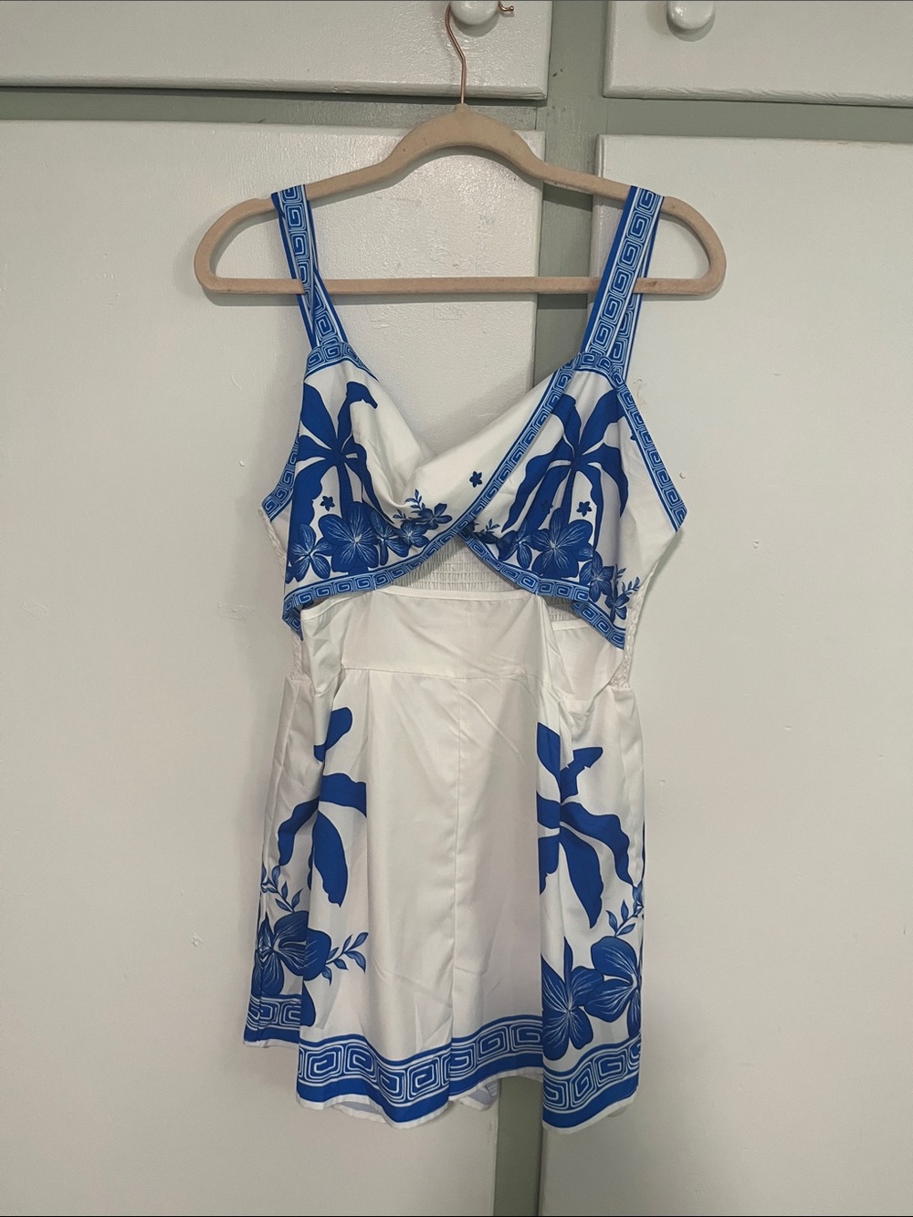 Blue & White Tropical Print Romper XL